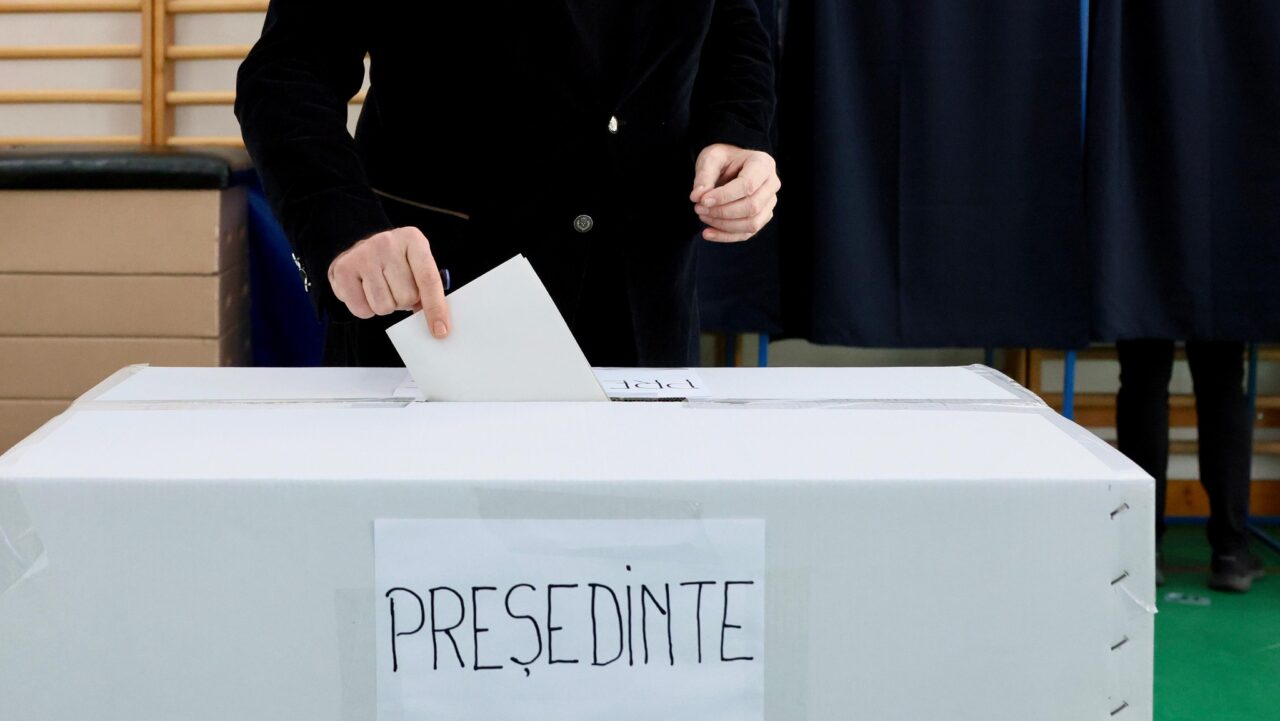 Marcel Ciolacu îi felicită pe românii care au ieșit la vot: „Îi îndemn pe toți să vină  în continuare!”