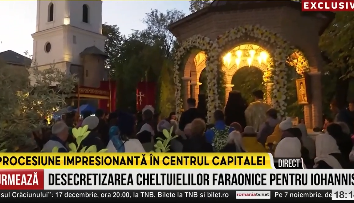 Procesiune impresionantă la Mănăstirea Radu Vodă din București. Începe pelerinajul Sfântului Nectarie de la Eghina