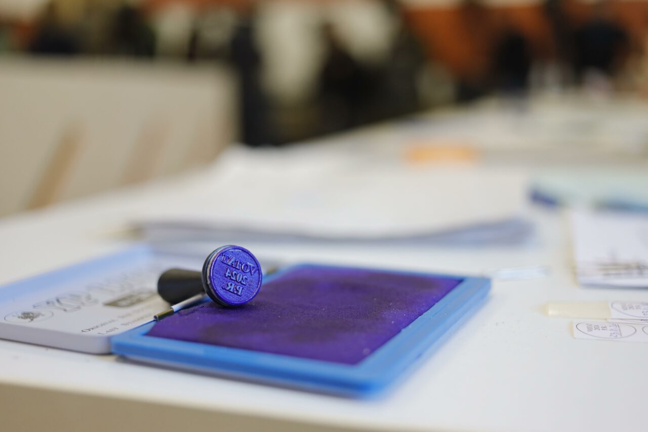 REZULTATE FINALE anunțate de BEC după numărarea a 100% din secții: Călin Georgescu – 22,94%, Elena Lasconi – 19,18%, Marcel Ciolacu -19,15%