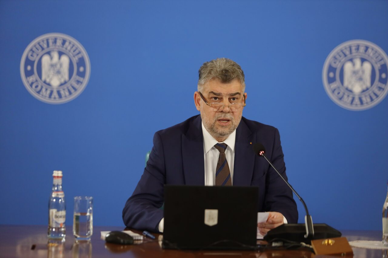 Guvernul majorează SALARIUL minim brut pe țară la 4.050 de lei. Marcel Ciolacu: „Vor beneficia peste 1,8 milioane de români”