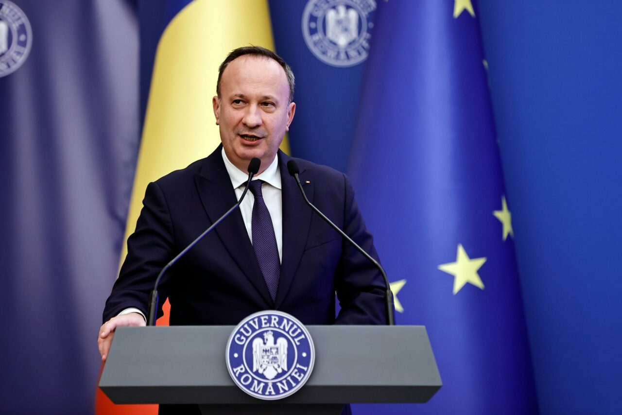 Adrian Câciu, ministrul Investițiilor și Proiectelor Europene: „PNL îngheață pensiile pentru următorii patru ani”