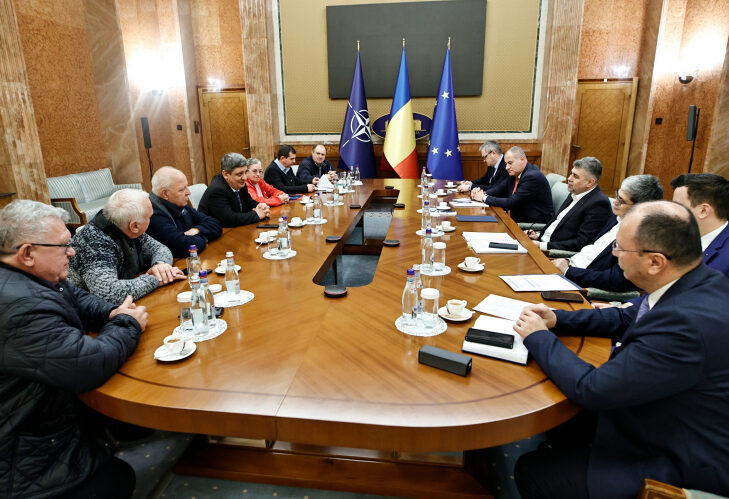 Marcel Ciolacu, discuții cu sindicatele: Nicio PENSIE nu va scădea/Guvernul promite măsuri pentru protejarea drepturilor salariaților și pensionarilor