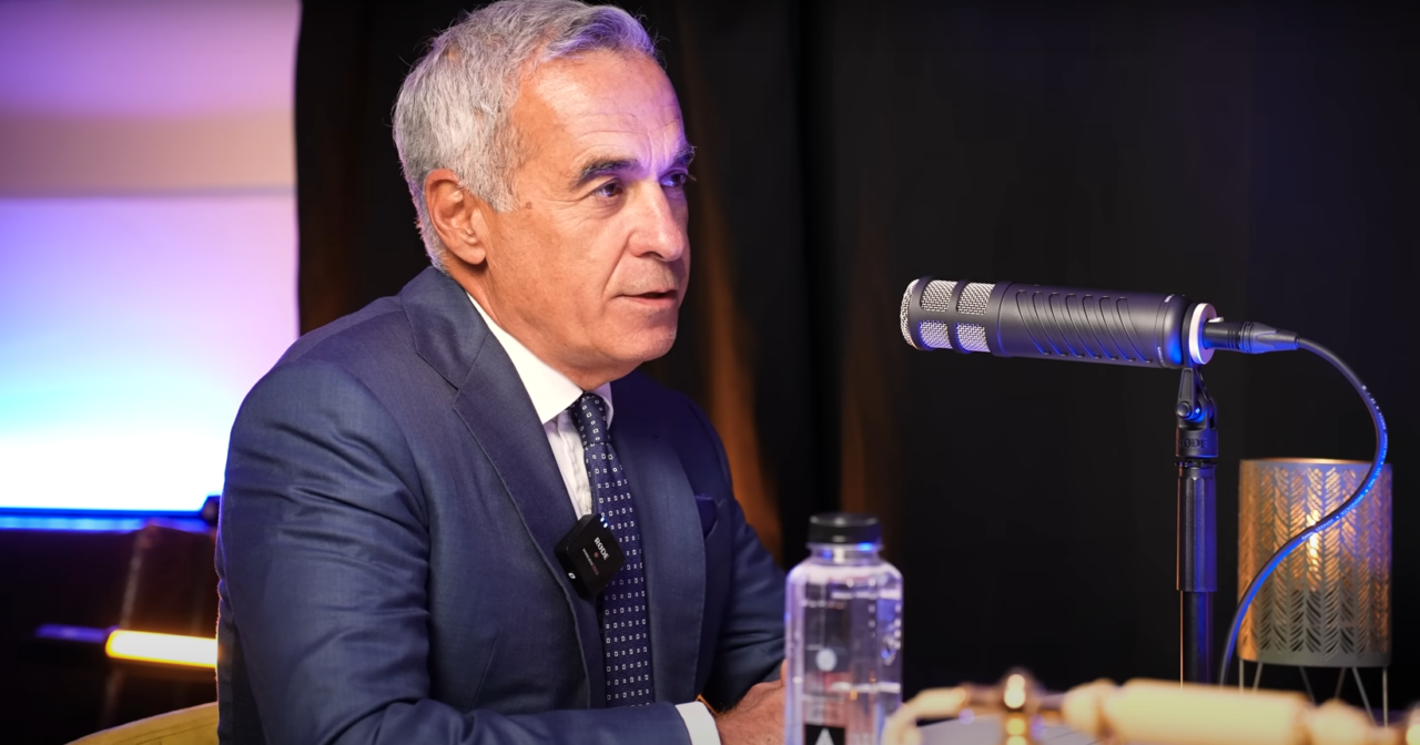 Ce spunea Călin Georgescu despre sucurile carbogazoase: „S-a predat marfa de plastic, tot ce înseamnă nanocipuri, și intră în tine ca într-un laptop”