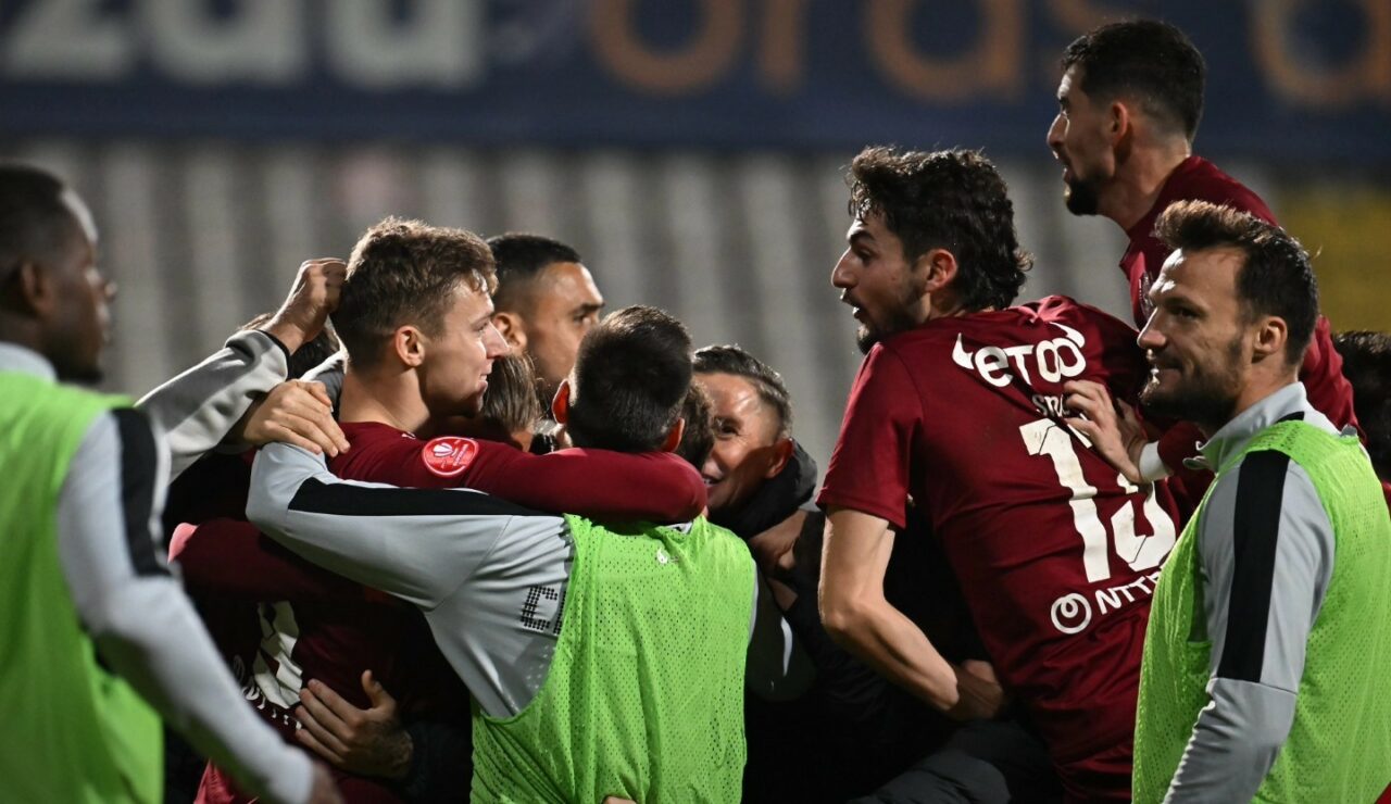 Dan Petrescu RESPIRĂ! CFR Cluj reușește o victorie în deplasare și urcă pe poziția secundă
