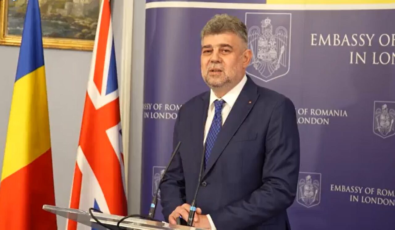 Marcel Ciolacu critică declarațiile lui Chirteș: „A atras SRI în campania electorală. Ar trebui de urgență să-și dea demisia”