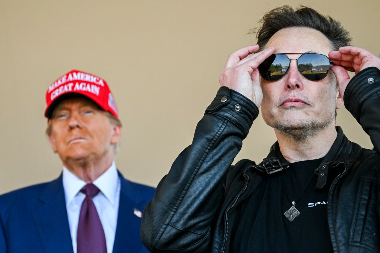 Donald Trump asistă la testarea rachetei Starship a lui Elon Musk. Sursa Foto: Profimedia 