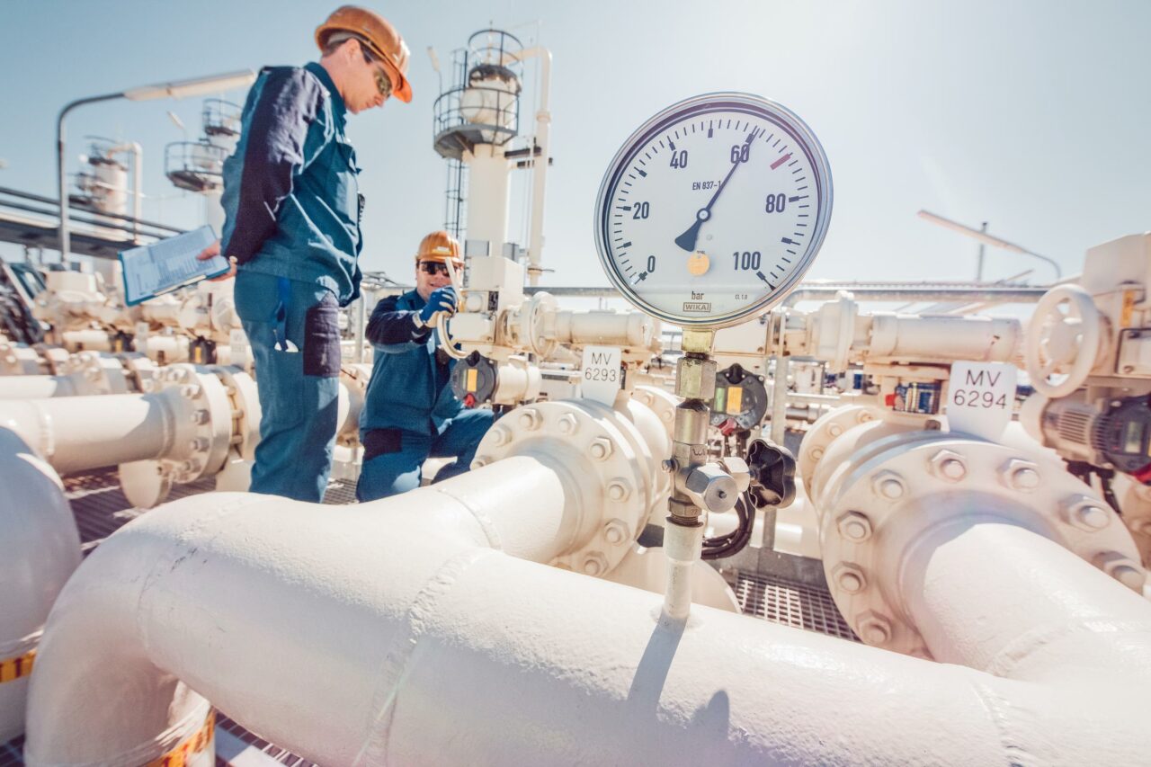 Avertismentul OMV: Aprovizionarea cu GAZE NATURALE din Rusia ar putea fi întreruptă. Compania austriacă vrea să recupereze pagubele de la Gazprom