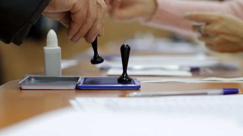 LIVE TEXT | A început VOTAREA în țară la alegerile PREZIDENȚIALE. Românii aleg președintele în al nouălea scrutin de după Revoluție