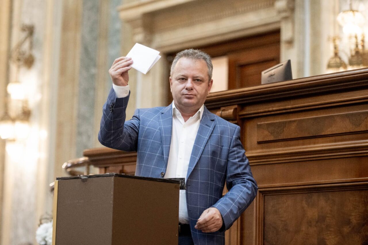 BEJ Gorj îl acuză pe deputatul Ion IORDACHE că a încălcat legea ELECTORALĂ/A fost sesizată POLIȚIA