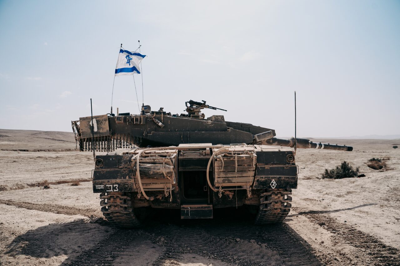 ISRAEL în RĂZBOI, ziua 397: Israelul este „divizat politic” în timp ce crește riscul izbucnirii unui război regional și prelungit cu Iran