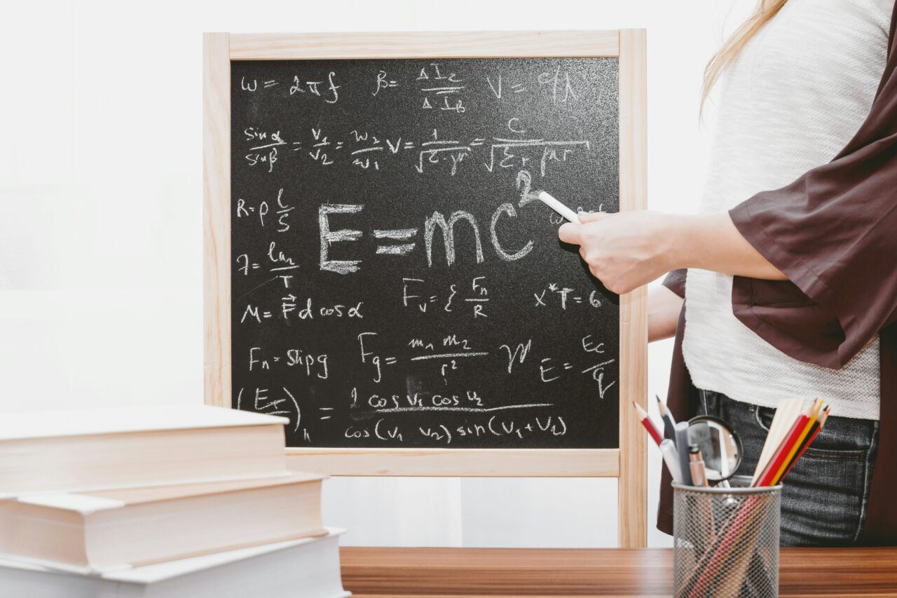 Bacalaureatul se schimbă radical! Matematica devine materie OBLIGATORIE pentru toți elevii