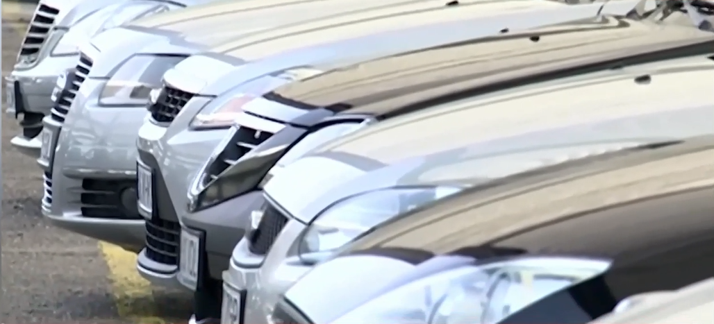 Crește numărul înmatriculărilor de MAȘINI la mâna a doua, în România. Câte autoturisme au fost aduse din import