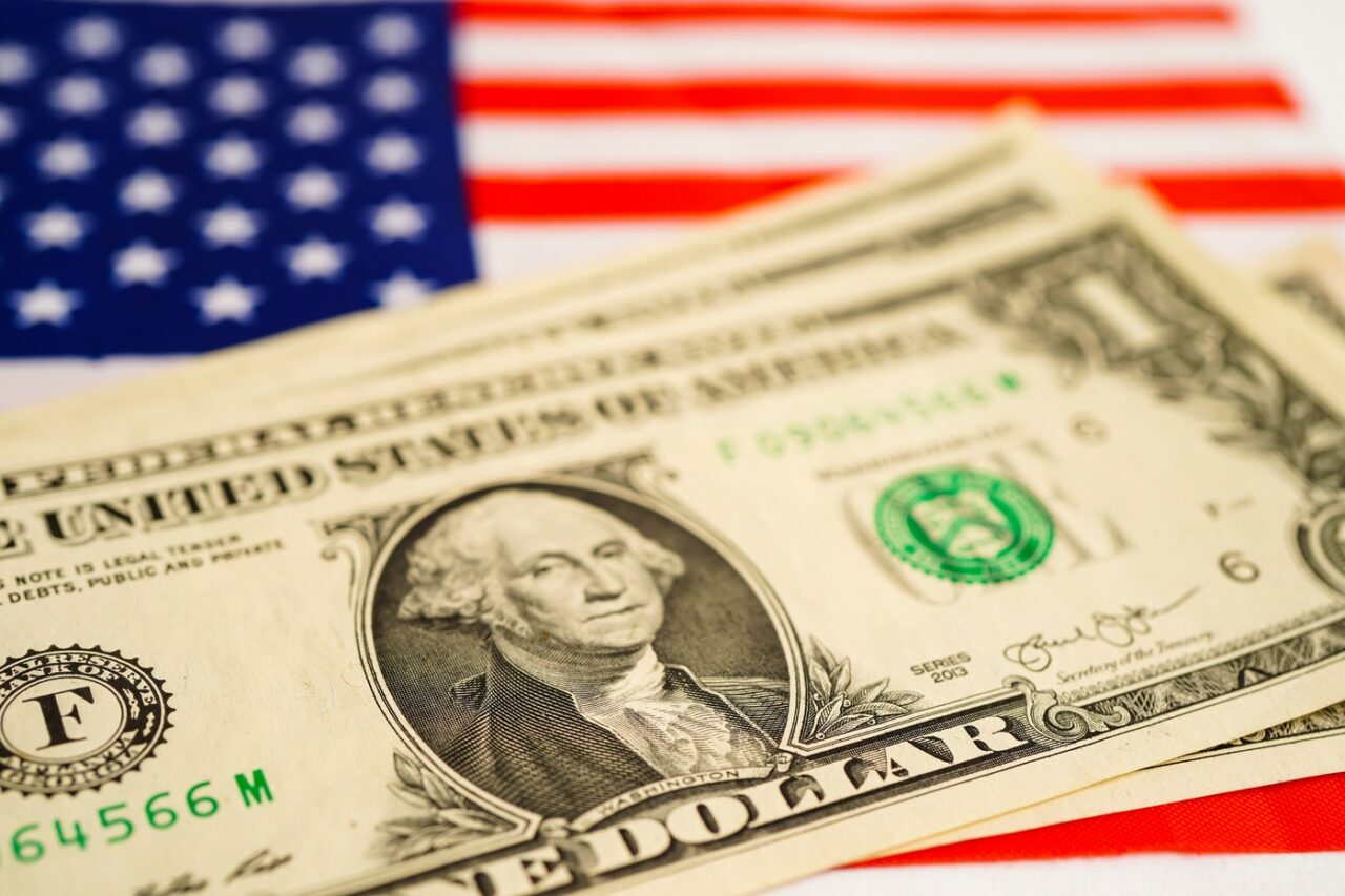 Financial Times: Avansul economic al SUA este un MIRAJ /Mulți americani sunt foarte nemulțumiți, iar deficitul este o problemă majoră