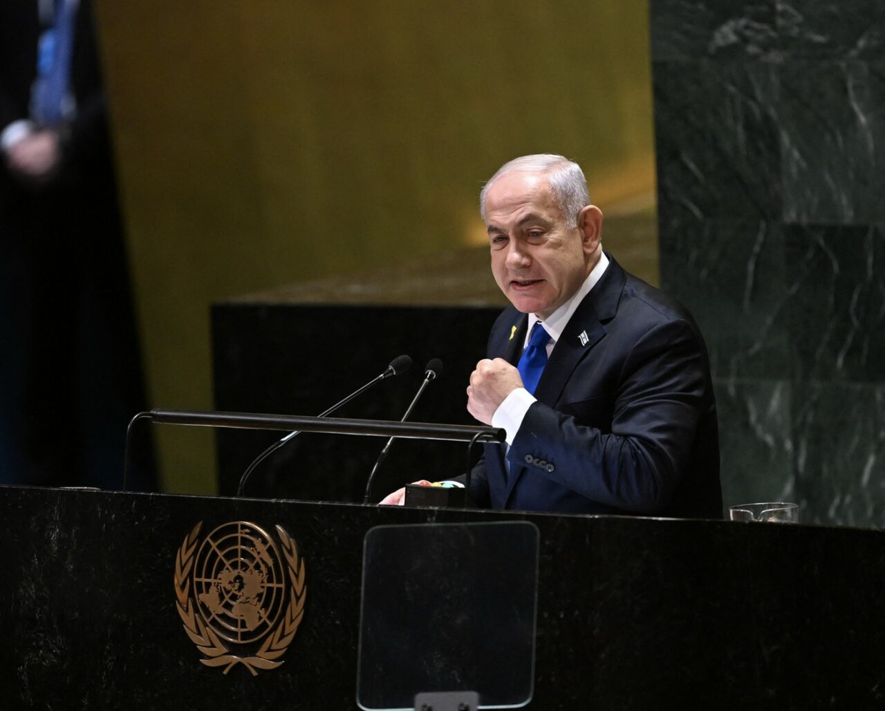 CPI a emis mandate pentru arestarea lui NETANYAHU și a lui GALLANT, sub acuzația de crime de război comise în Gaza