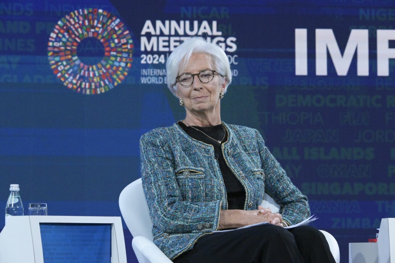 BCE cere investiții rapide pentru adaptarea economiei UE la schimbările CLIMATICE /Lagarde: Amânarea acțiunilor generează costuri suplimentare