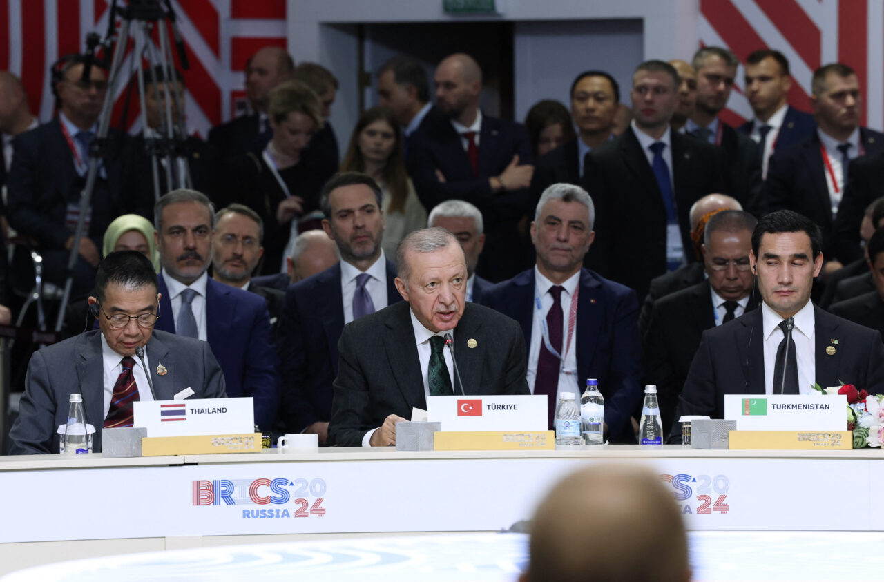 Turcia, INVITATĂ să devină “țară parteneră” BRICS