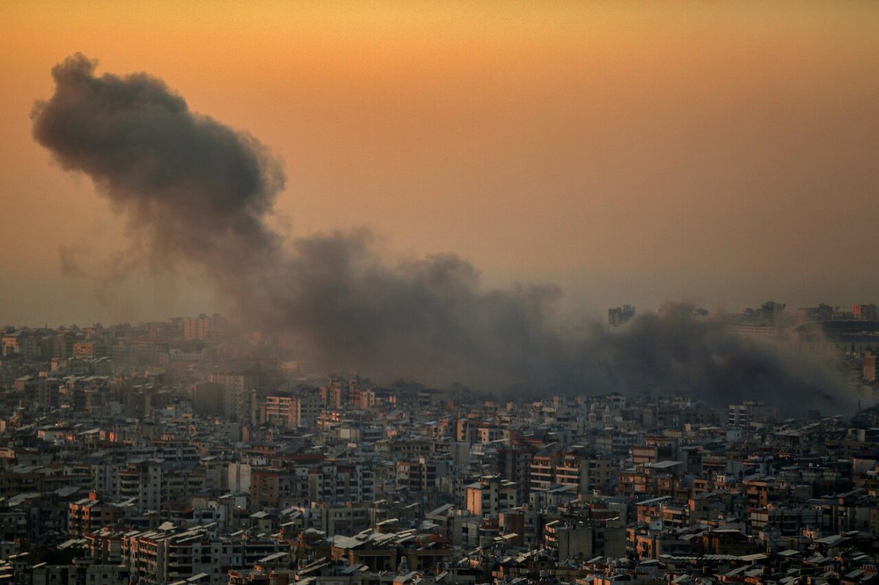 Hezbollah a lansat 150 de RACHETE spre Israel /O persoană a fost ucisă, iar altele sunt rănite