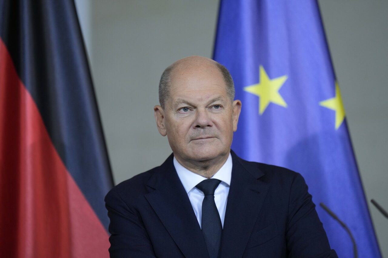 Scholz vrea continuarea sprijinului pentru Ucraina, dar evitarea războiului cu RUSIA /Liderul german pledează pentru avansarea relațiilor cu SUA