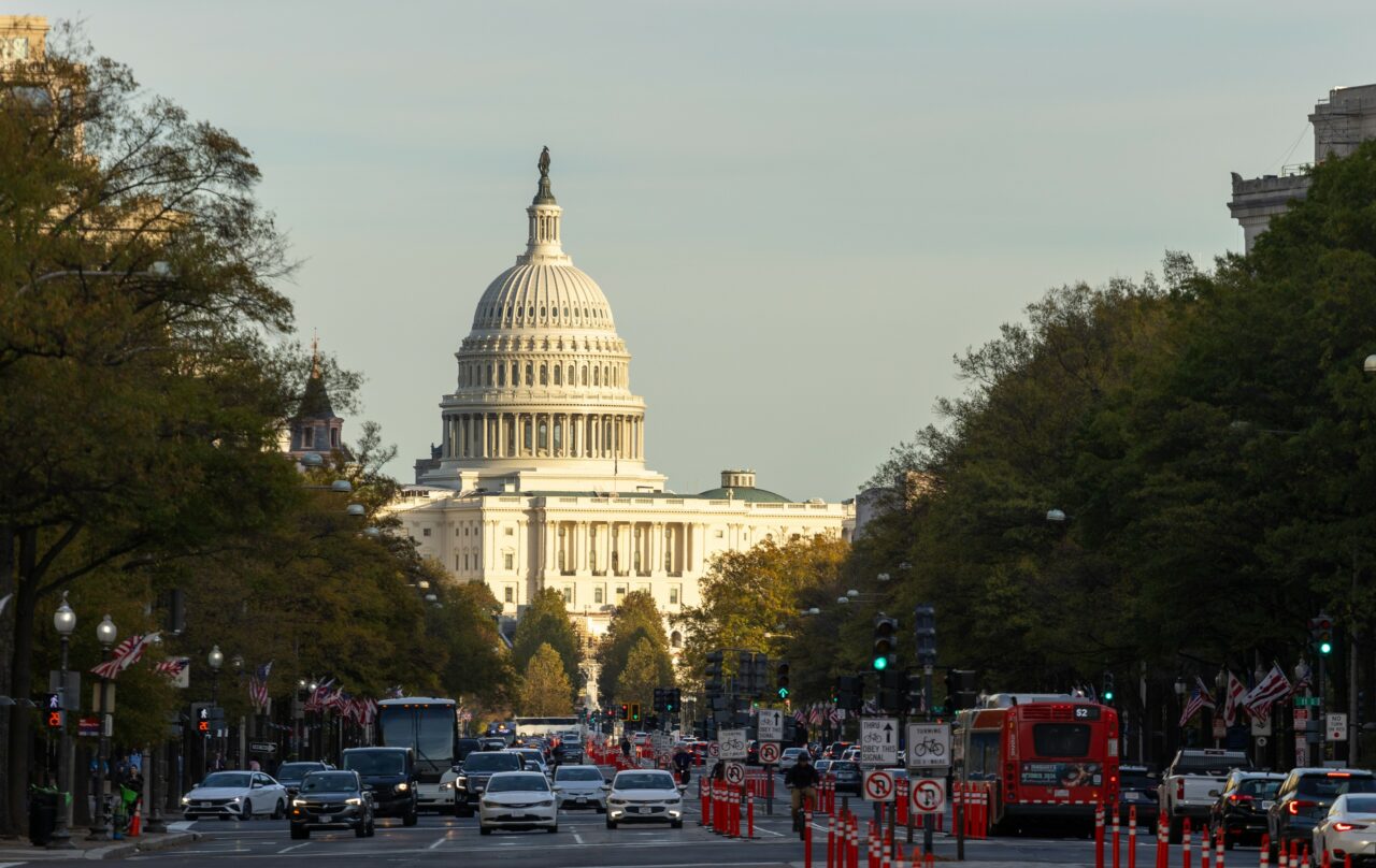 Cu 218 locuri în Camera Reprezentanților, Partidul Republican al lui Donald Trump obține control TOTAL asupra Congresului