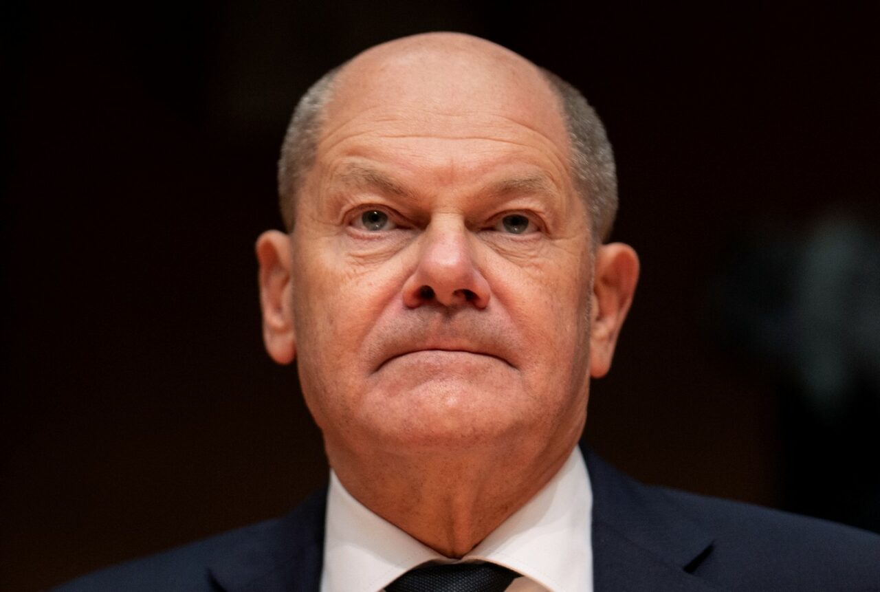 REUTERS: Tot mai multe voci îi cer lui Olaf Scholz să nu candideze pentru un al doilea mandat de cancelar. Cine ar putea candida din partea SPD