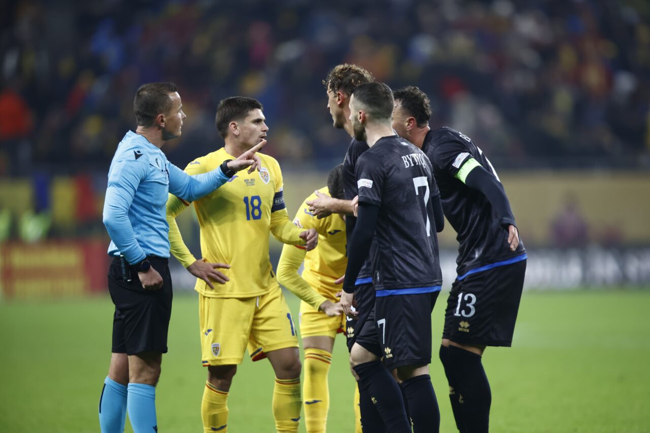 Decizie UEFA: ROMÂNIA câștigă cu 3-0 meciul contra Kosovo / Sancțiuni disciplinare pentru FRF