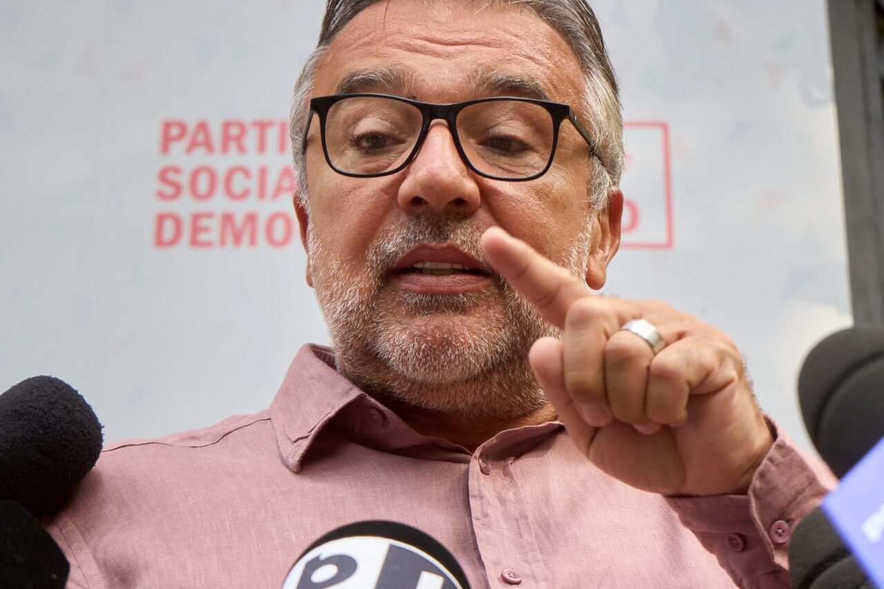 Lucian Romașcanu afirmă că Marcel CIOLACU este la doar 300 de voturi distanță de Elena Lasconi