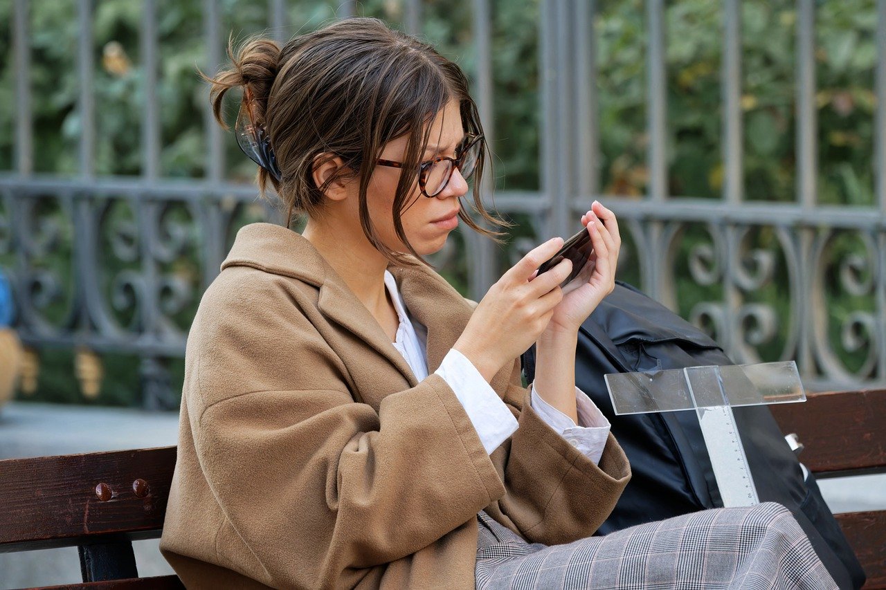 Detox digital pentru sănătate mentală și reducerea stresului | sursa foto: Gandul Detox digital pentru sănătate mentală și reducerea stresului | sursa foto: Gandul