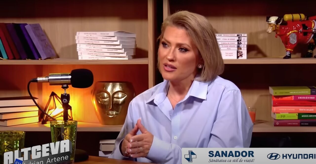 Podcast „ALTCEVA”. Mirela Vaida, despre copilăria fericită: „Doamne, ne scăldam în toate iazurile posibile!”