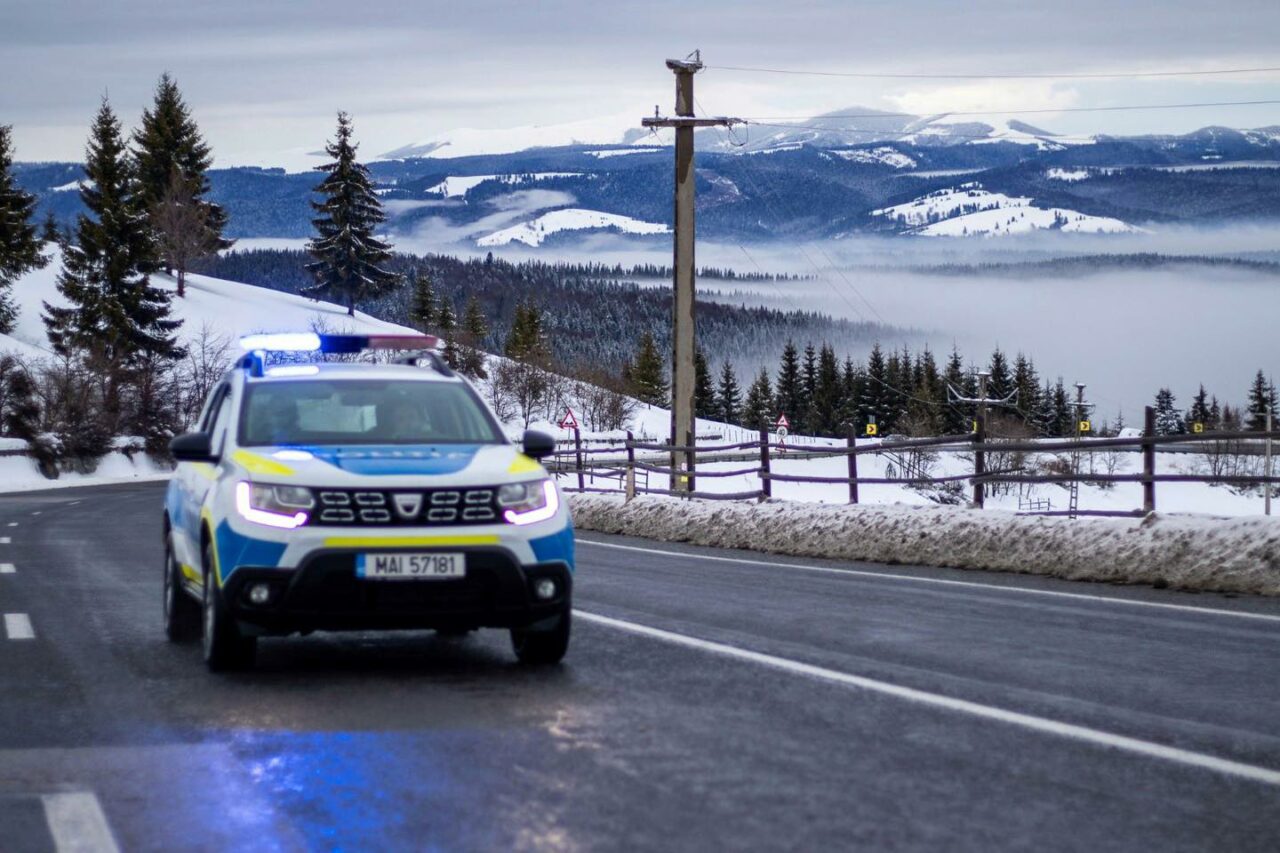 Un tânăr a MURIT, după ce s-a aruncat de pe un pod din zona autostrăzii Lugoj-Deva. Acesta anunțase pe social-media că vrea să se SINUCIDĂ