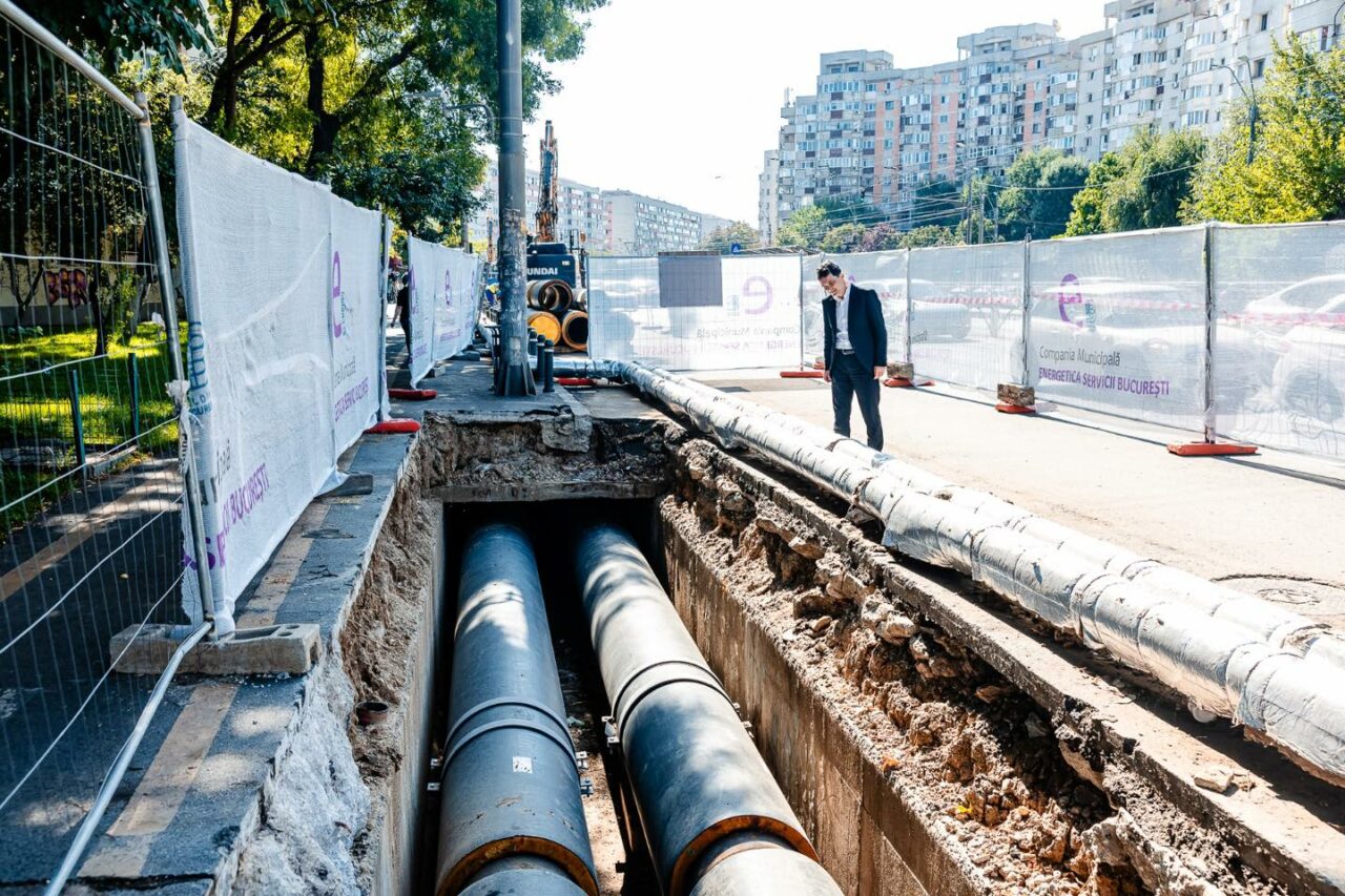 Nicușor Dan: „Am modernizat, anul acesta, 73 km conducte magistrale de termoficare” / „Revoluția termoficării”, contestată de specialiști