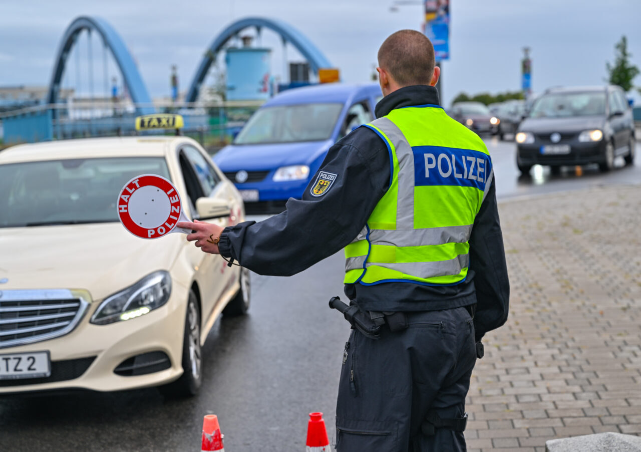 Controale de 6 luni la FRONTIERA româno-bulgară. Măsură provizorie în contextul aderării la Schengen