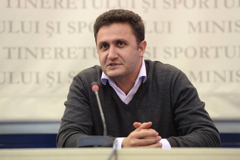 George Cosac face ACUZAȚII dure în scandalul din tenisul românesc! „Acest mic vierme ne-a amenințat și s-a ținut de noi”