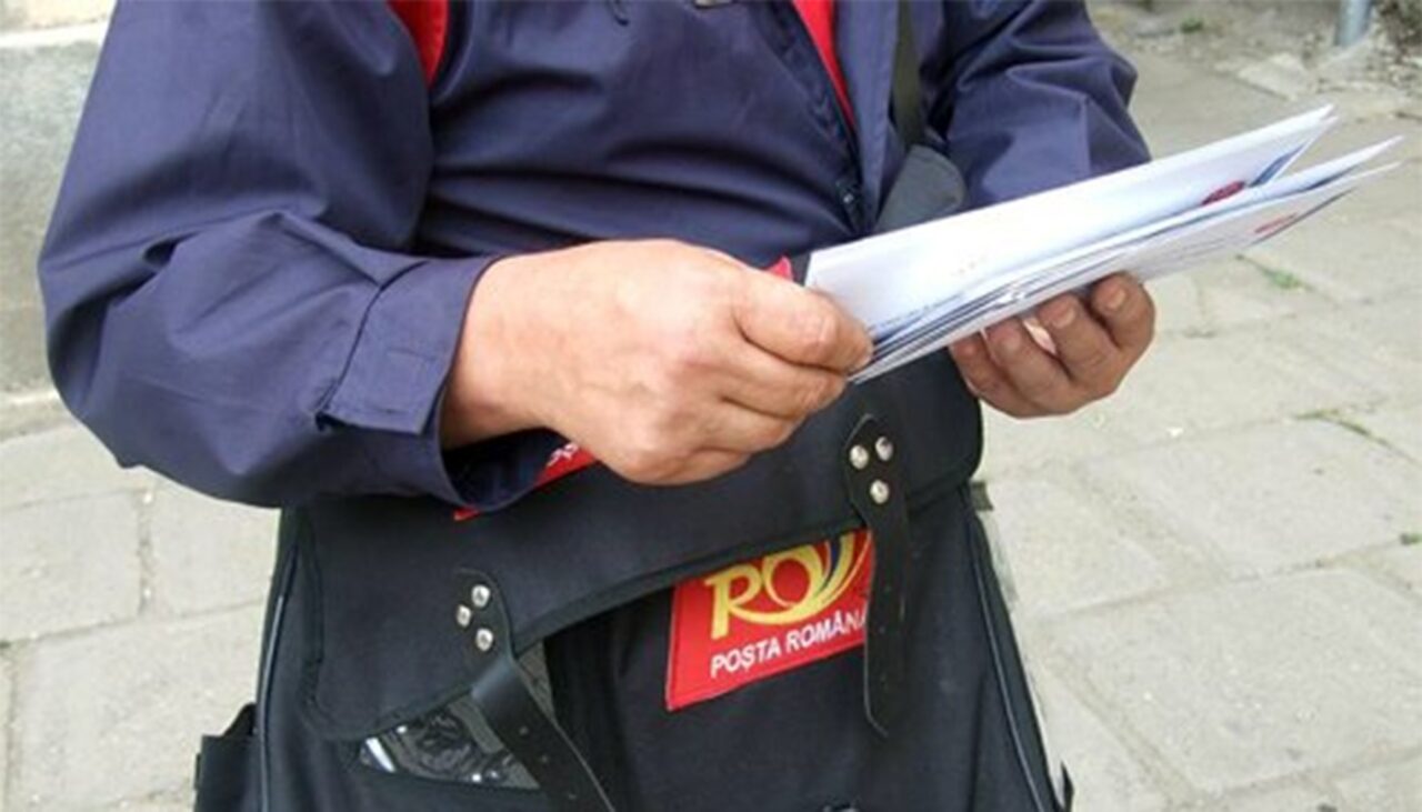 Acești PENSIONARI din România vor primi 125 de lei în plus în decembrie, sub formă de pachete de Crăciun