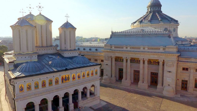 Arhiepiscopia Bucureștilor îl „VÂNEAZĂ” pe preotul care a oficiat pomenirea Căpitanului la Tâncăbești alături de Șoșoacă