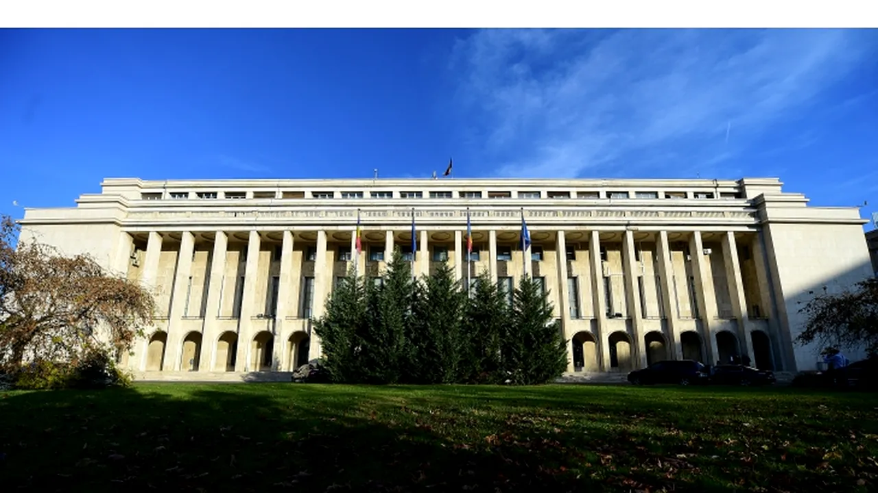 Noi negocieri la GUVERN: Liderii USR au participat la întâlnire, dar au plecat după 20 de minute. 8 cereri pentru PSD, PNL și UDMR