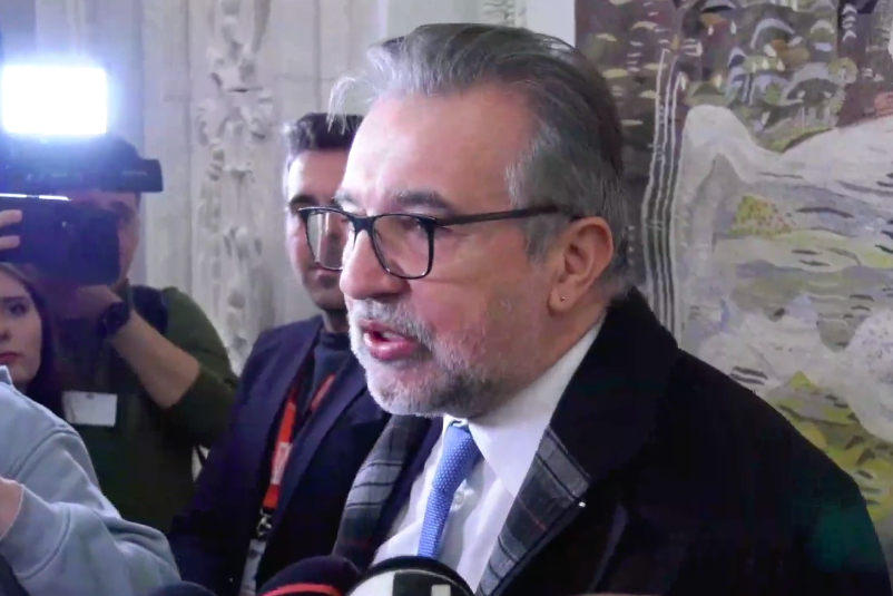 Lucian Romaşcanu: Există consultările de mâine de la preşedinte şi, după consultări, se va face nominalizarea de prim-ministru