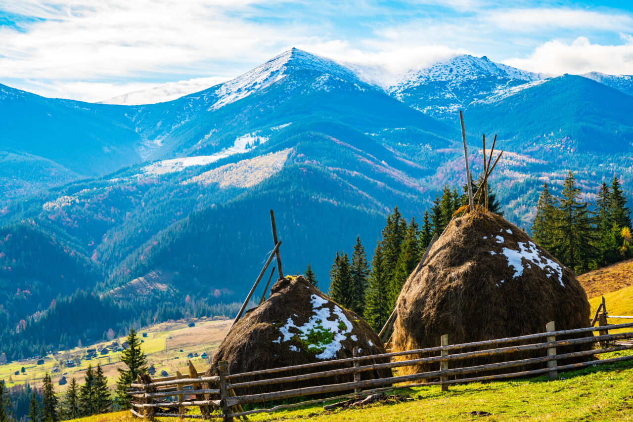 Ziua Internațională a Muntelui: Iată destinațiile de vis din România pentru iubitorii de NATURĂ și trasee montane