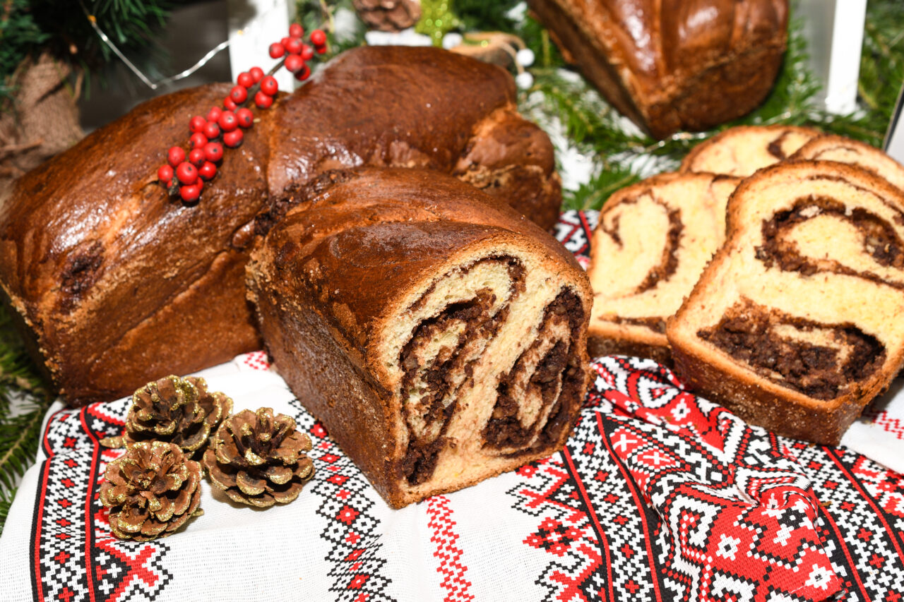 Ingredientele pentru COZONAC, mai scumpe față de anul trecut