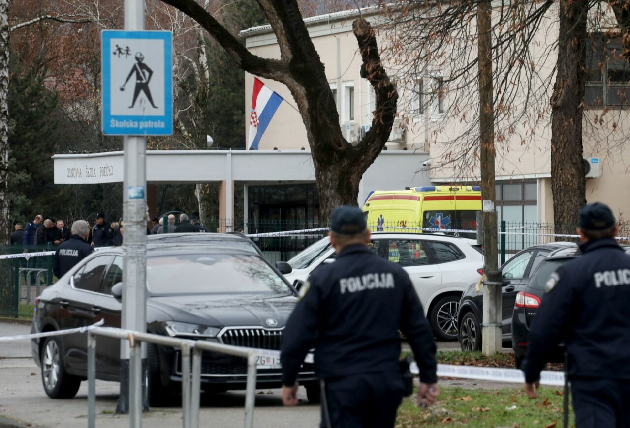 Atac brutal într-o școală din CROAȚIA: O elevă a murit iar mai multe persoane sunt rănite. Polițiștii l-au reținut pe agresor