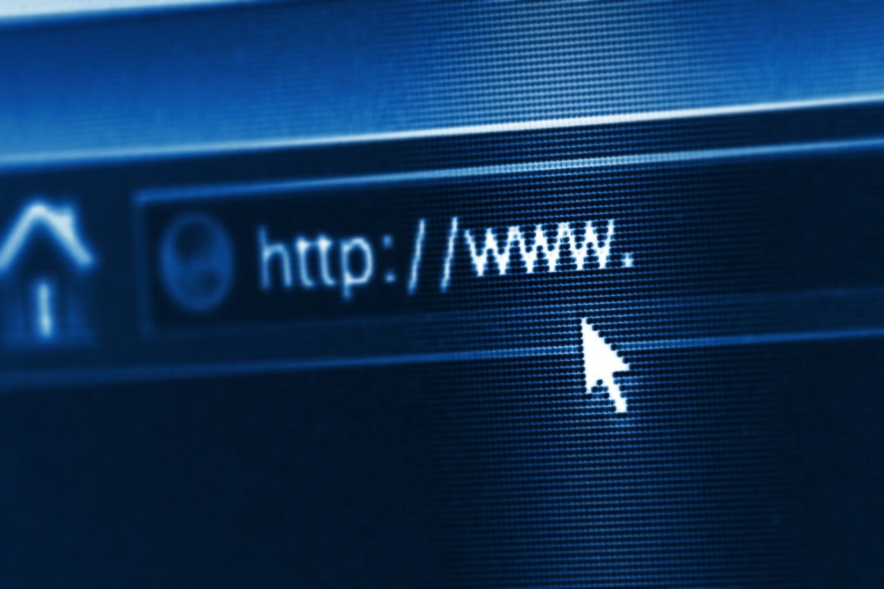 STUDIU neașteptat: tinerii își doresc o lume fără Internet/Care sunt efectele nevăzute ale mediului digital