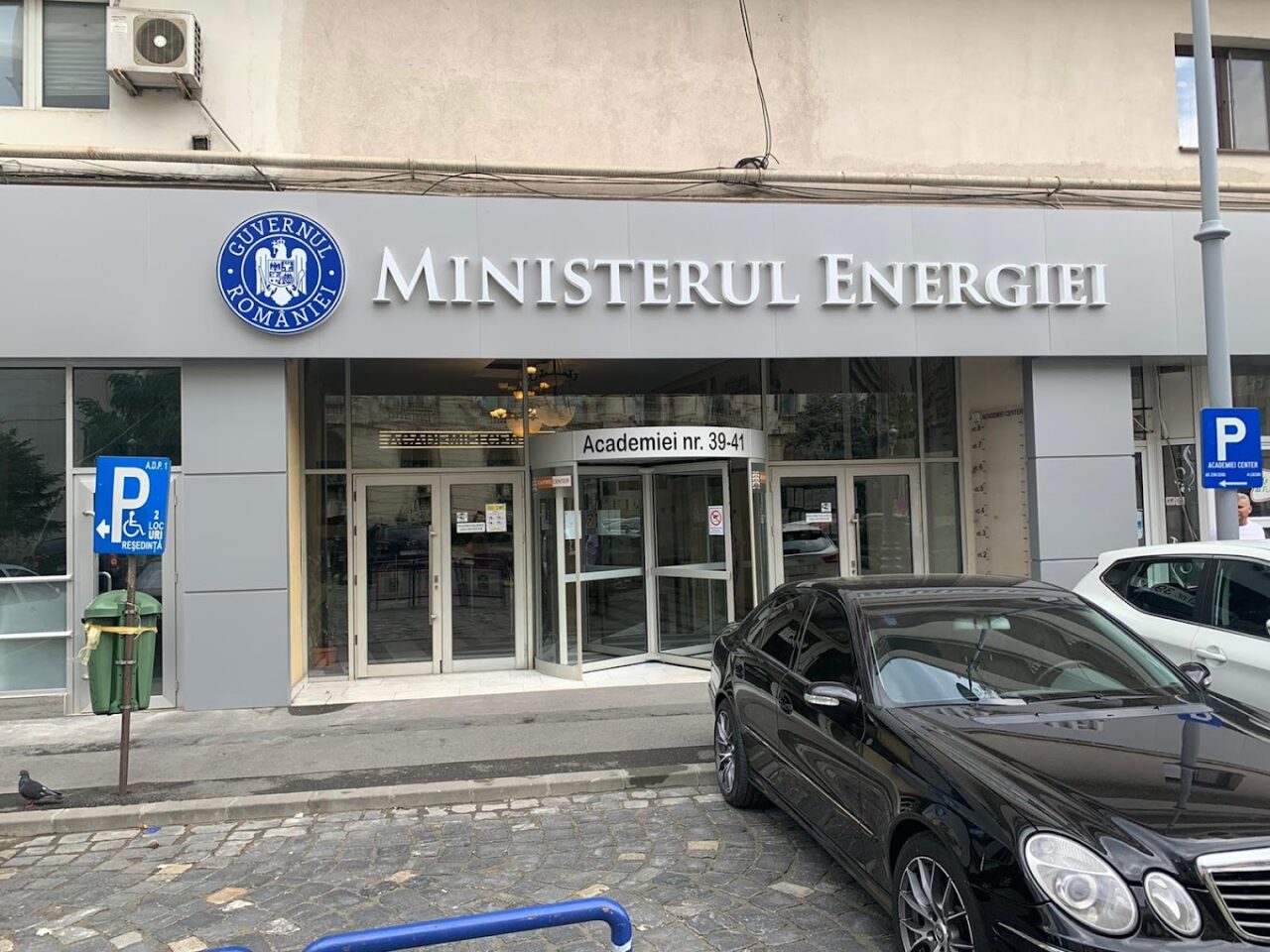 Secretar de stat în Ministerul ENERGIEI: Se poartă discuţii pentru un contract pe 10 ani privind furnizarea de uraniu