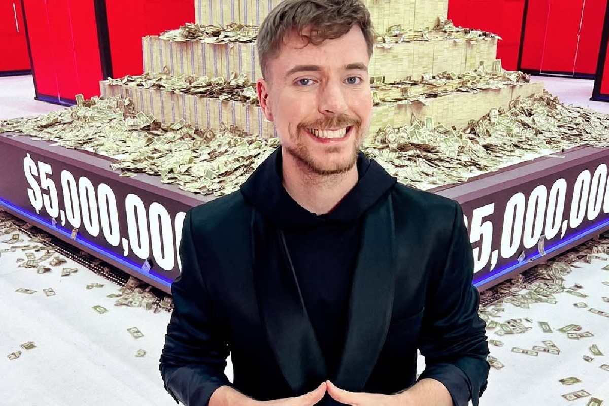 MrBeast, YouTuberul care a făcut celebră Salina de la Turda, a închiriat piramidele din Egipt. Cât l-a costat pentru aventura pentru 100 de ore