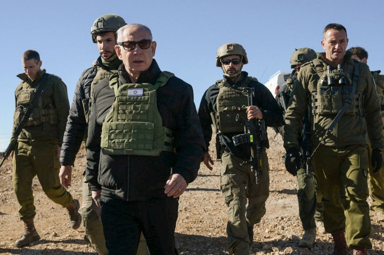 Israel în RĂZBOI, ziua 441. Netanyahu ripostează după atacul Houthi asupra unei școli israeliene: „Ei nu ne atacă doar pe noi, ci întreaga lume”