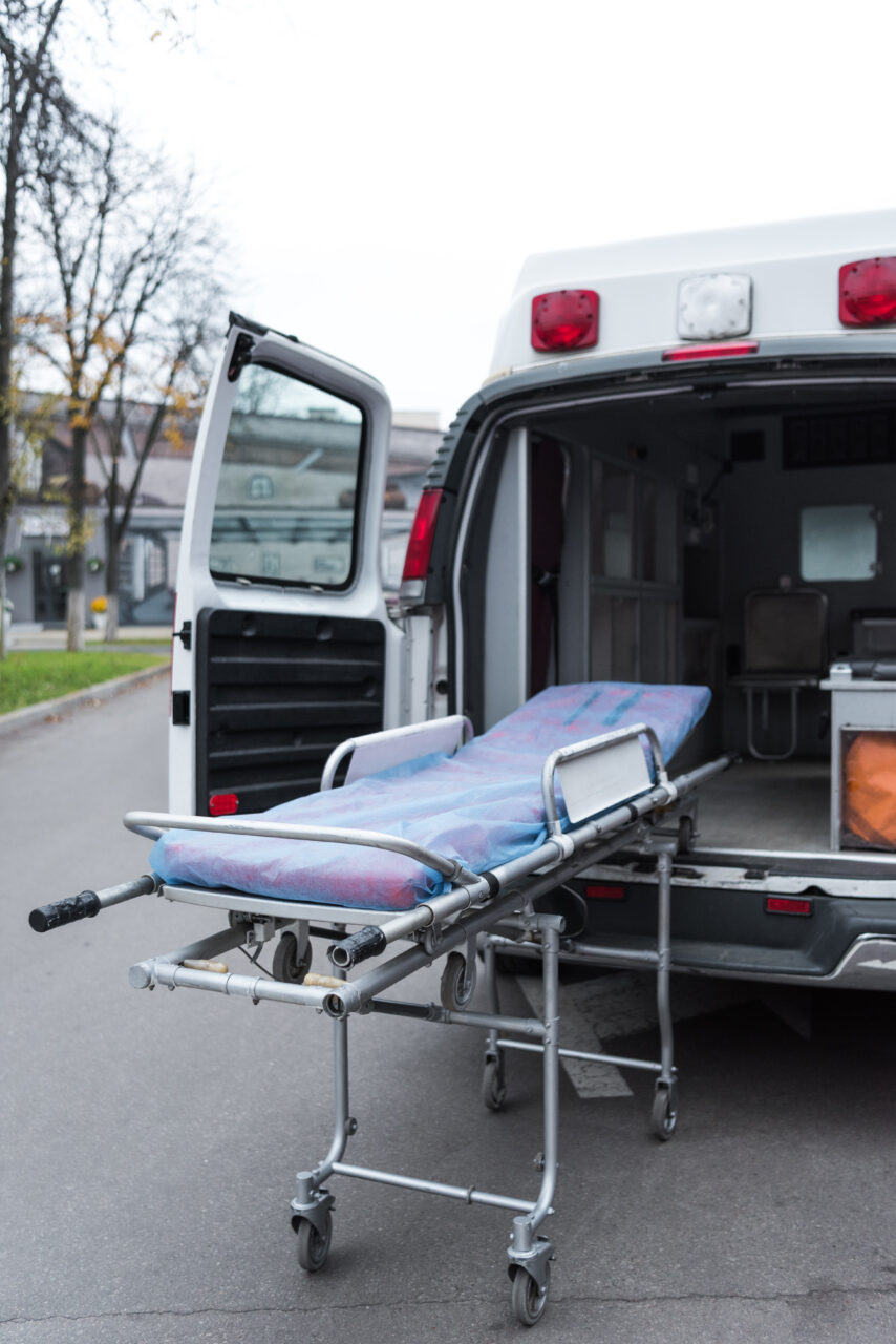 Un român din Italia a murit sub privirile fiicei lui, când medicii încercau să-l salveze. Bărbatul avea doar 51 de ani