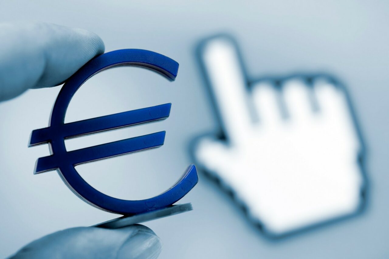 Companiile din Uniunea Europeană DEVANSEAZĂ SUA și China la capitolul investițiilor în cercetare și dezvoltare