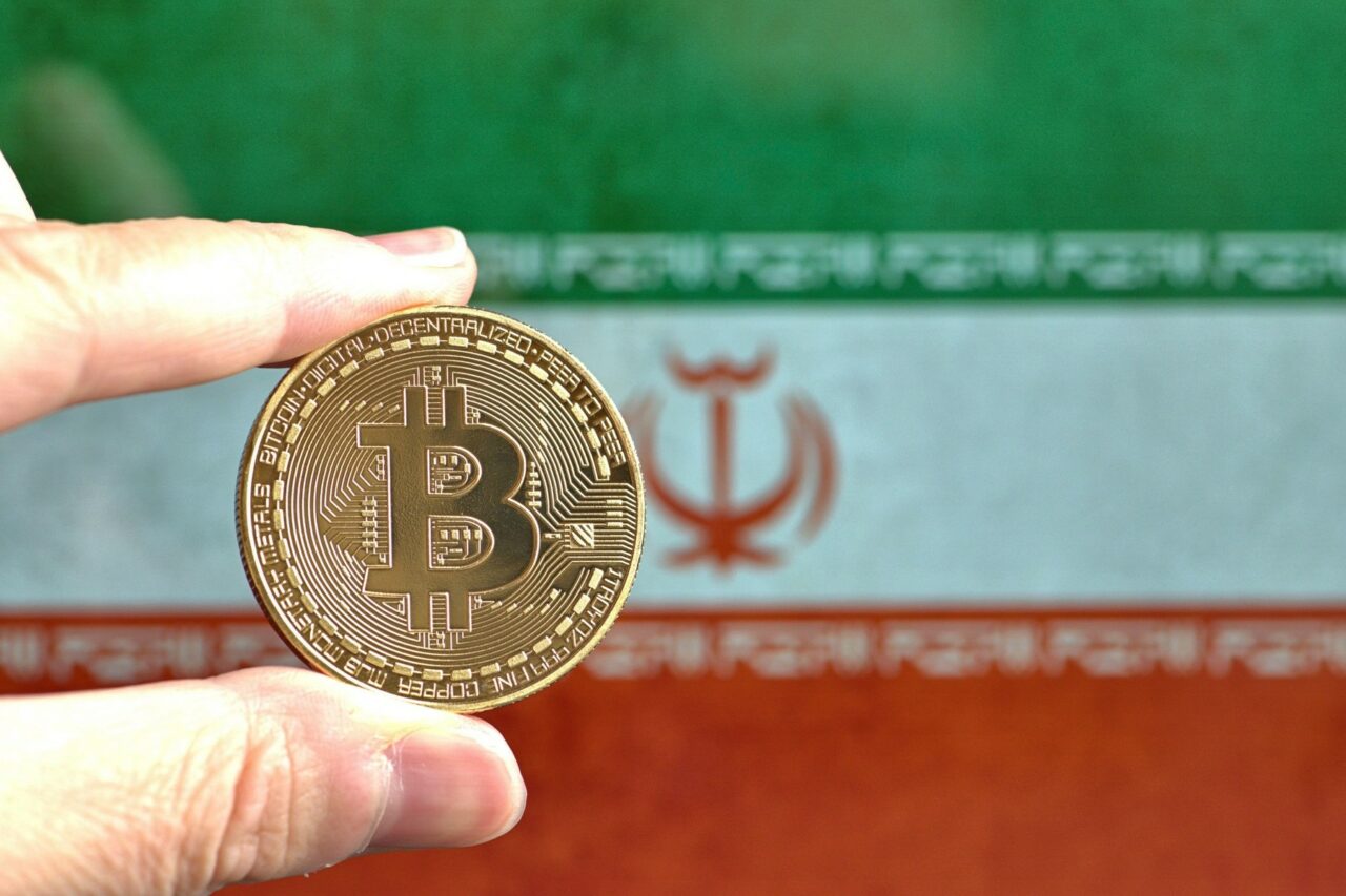 Minatul de BITCOIN pe scară largă, suspectat că provoacă întreruperi de curent prelungite în Iran