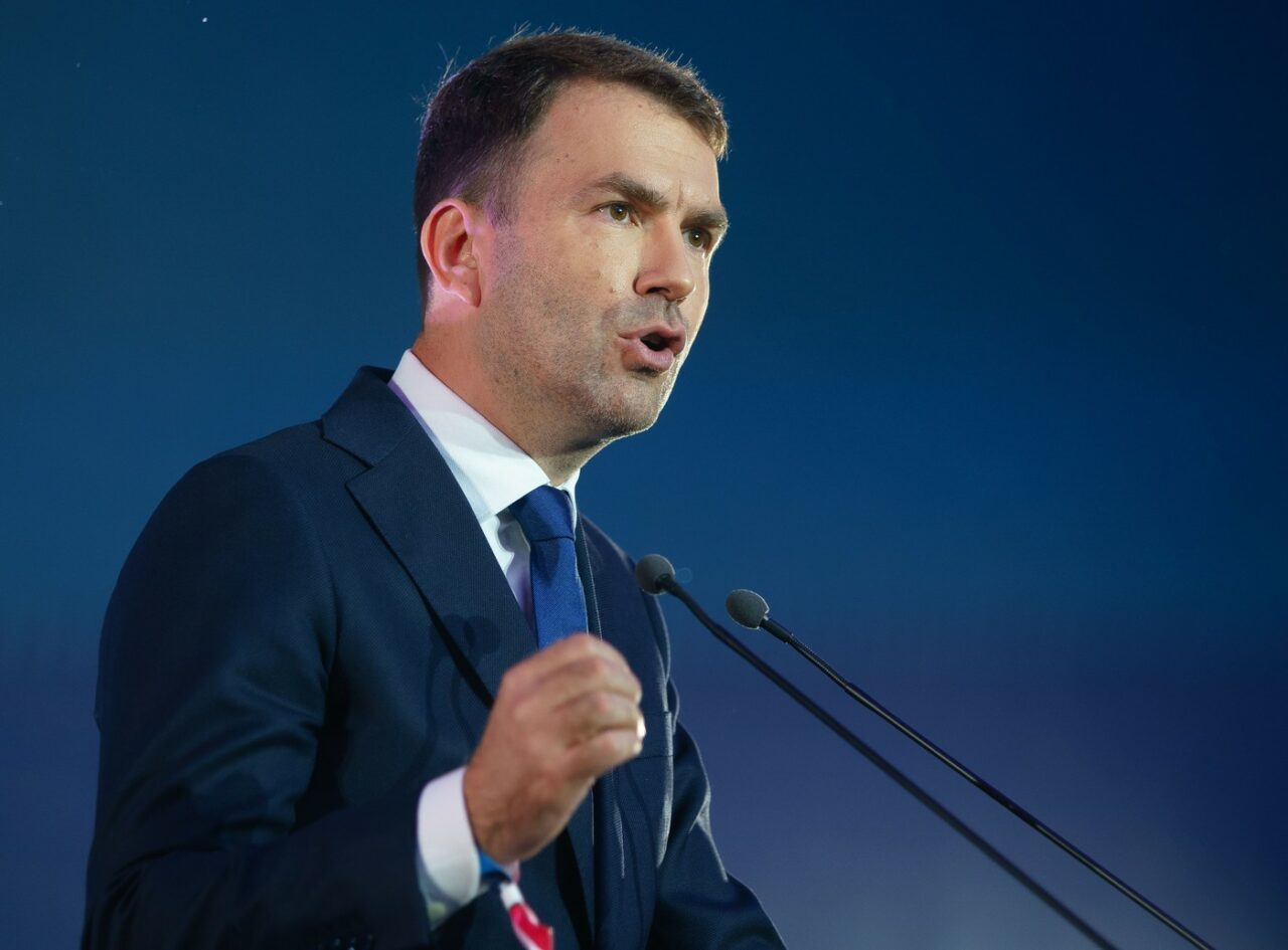 Cătălin Drulă: „Este inacceptabil ca după ce ne-am luptat atât să ajungem aici să vină Rusia și să deraieze de la drumul pro-european”