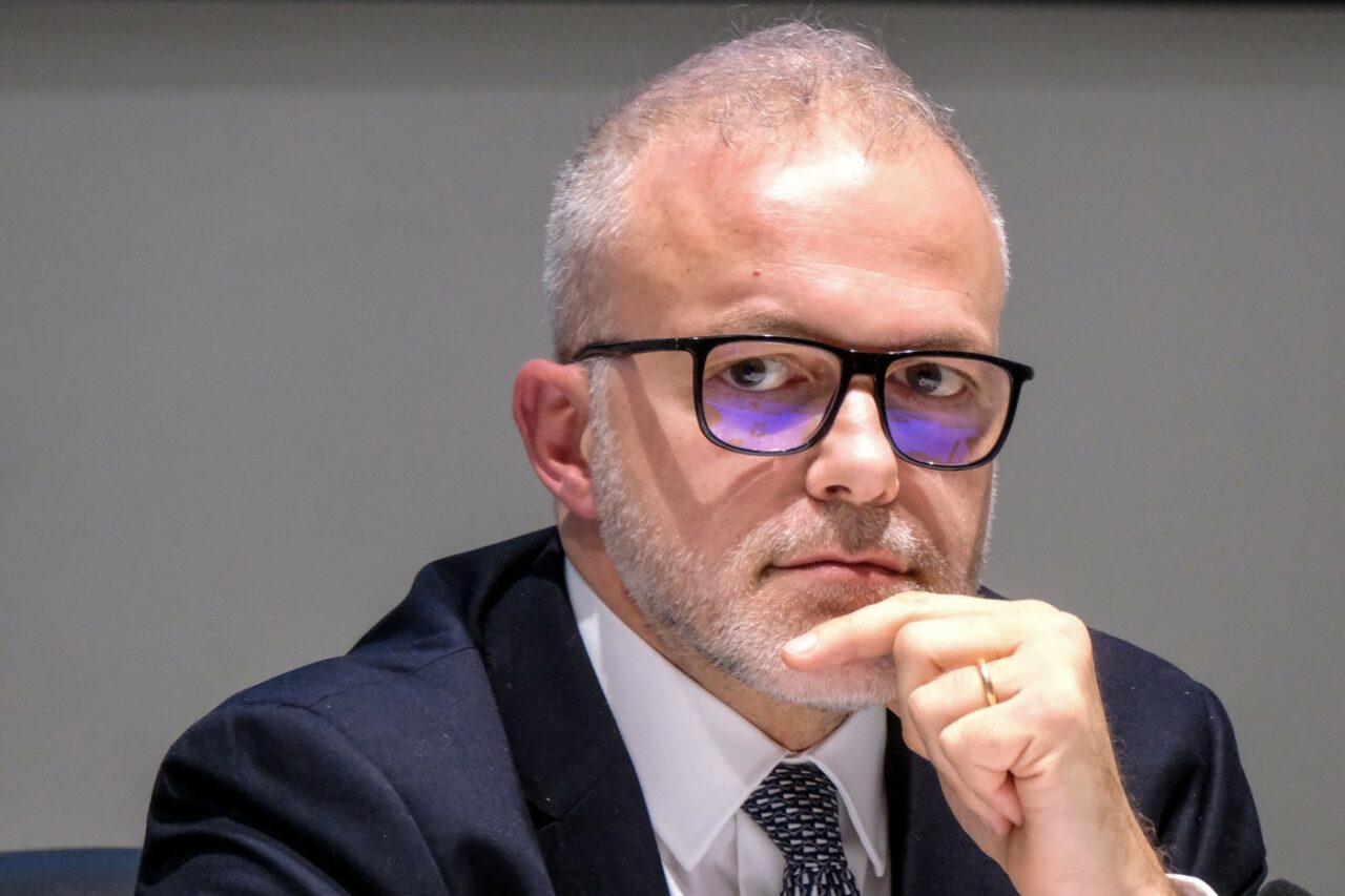 Șeful Fiscului din Italia și-a anunțat DEMISIA. Acesta spune că politicienii au „demonizat” lupta antifraudă