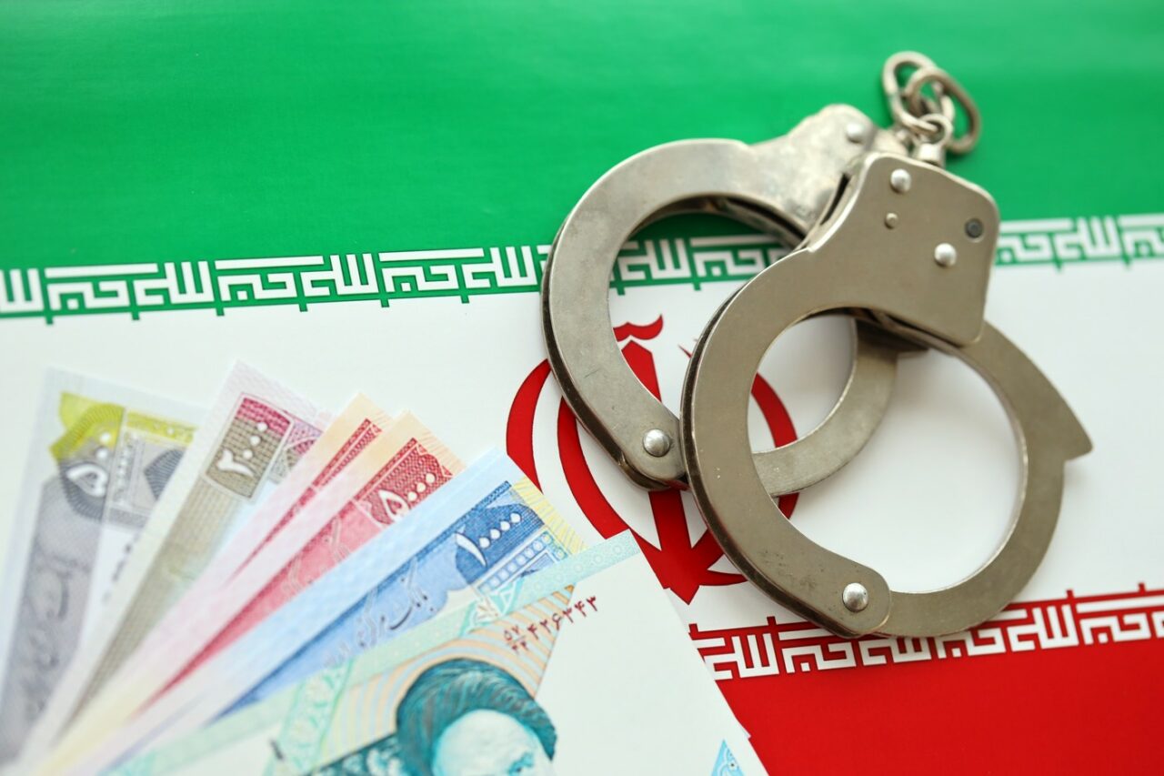O jurnalistă din Italia a fost arestată în IRAN / Guvernul de la Roma depune eforturi pentru a o elibera