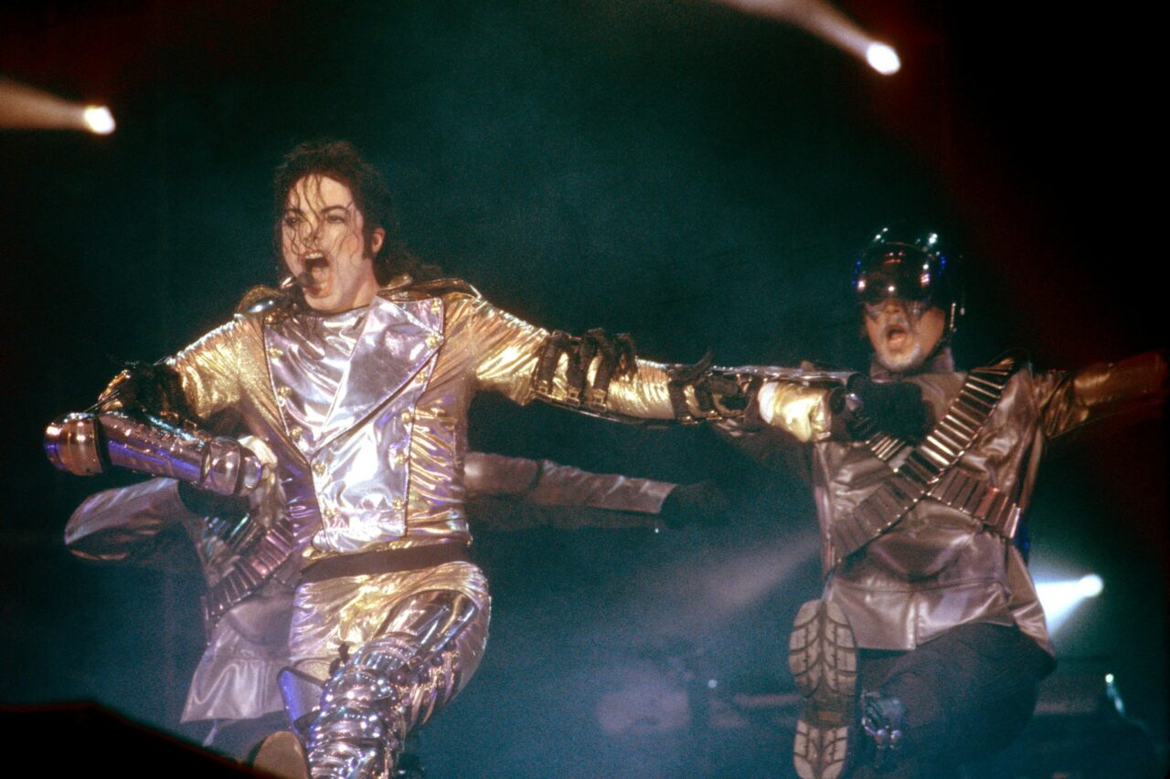 Casete cu melodii PIERDUTE ale lui Michael Jackson, găsite întâmplător într-un container de depozitare
